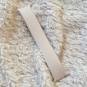 Apple Starlight Solo Loop 41mm Size 6